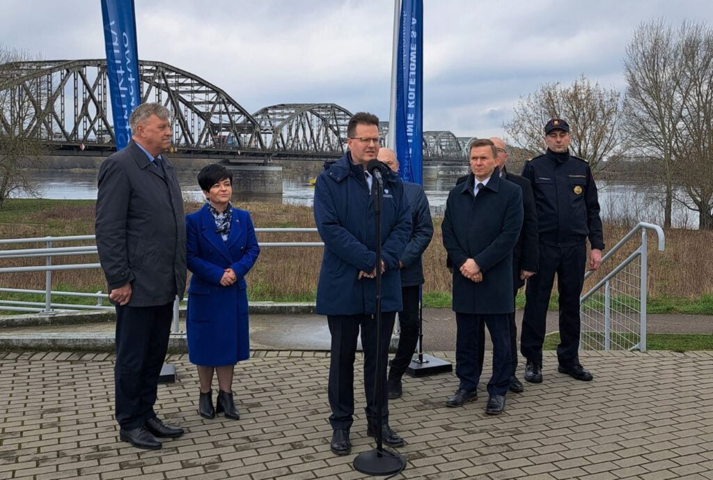Grudziądz: sprawniejsze podróże przez most na Wiśle i lepszy dostęp do kolei z nowych przystanków