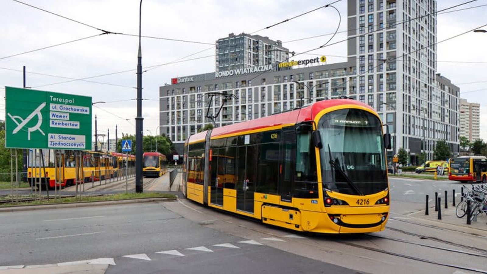 Warszawa: Bez tramwajów na Jelonkach i Grochowie
