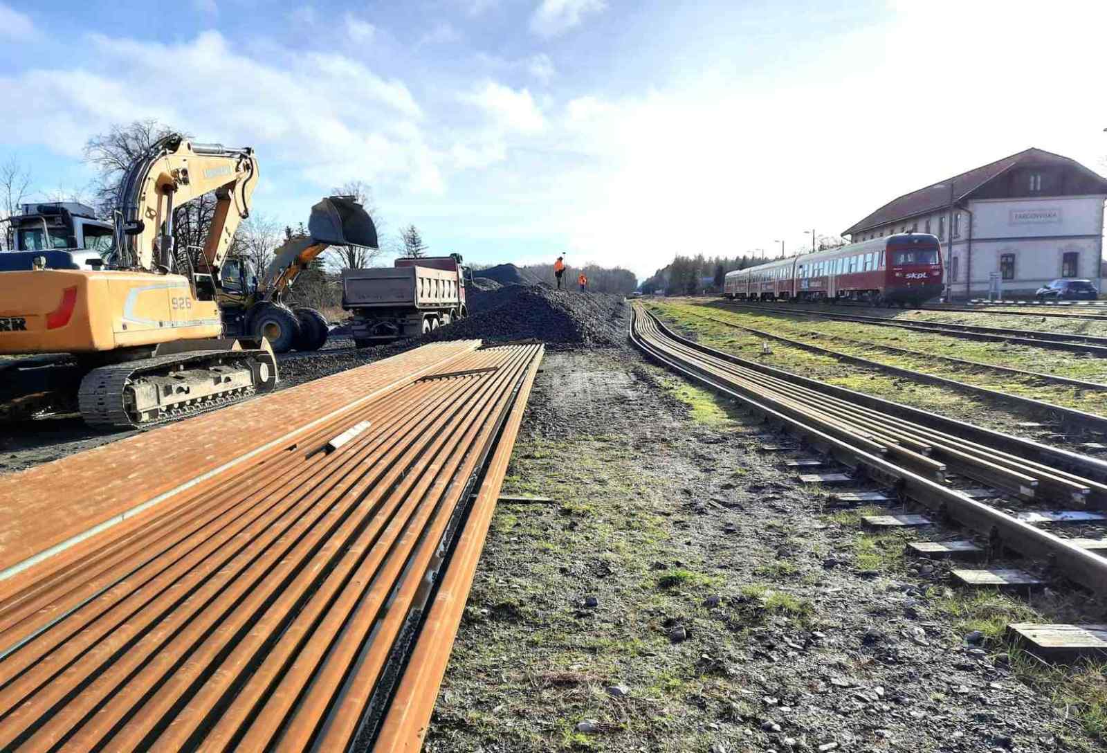 Rozpoczęła się modernizacja linii kolejowej nr 108 za 1,77 mld zł
