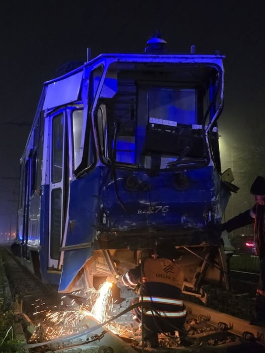 Zderzenie tramwajów w Krakowie. 35 rannych, motorniczy w ciężkim stanie