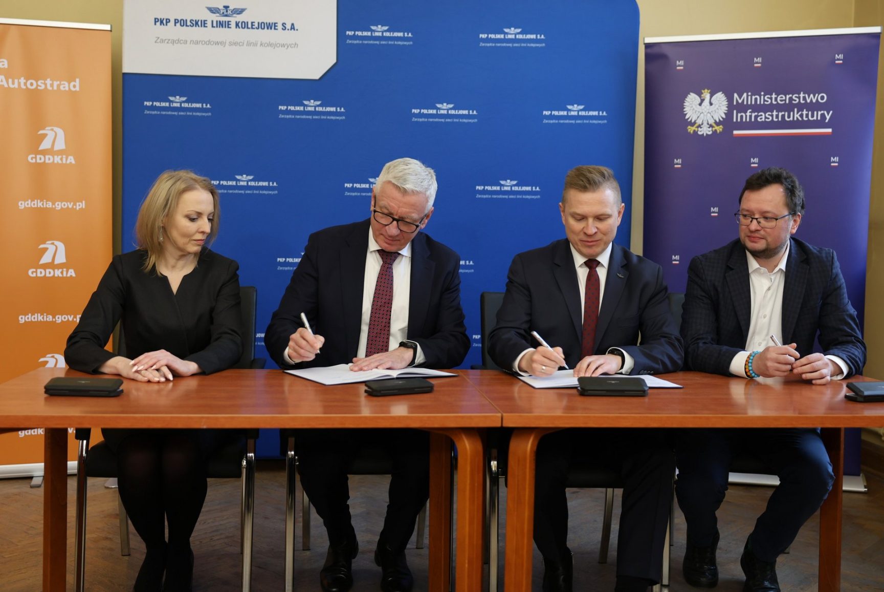 PLK i Poznań podpisali porozumienie ws. budowy nowego dworca Poznań Główny