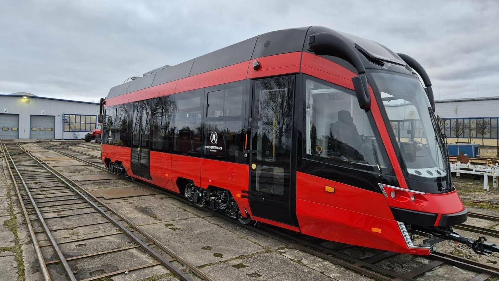 Pierwszy Moderus Beta MF30 dla Tramwajów Śląskich gotowy