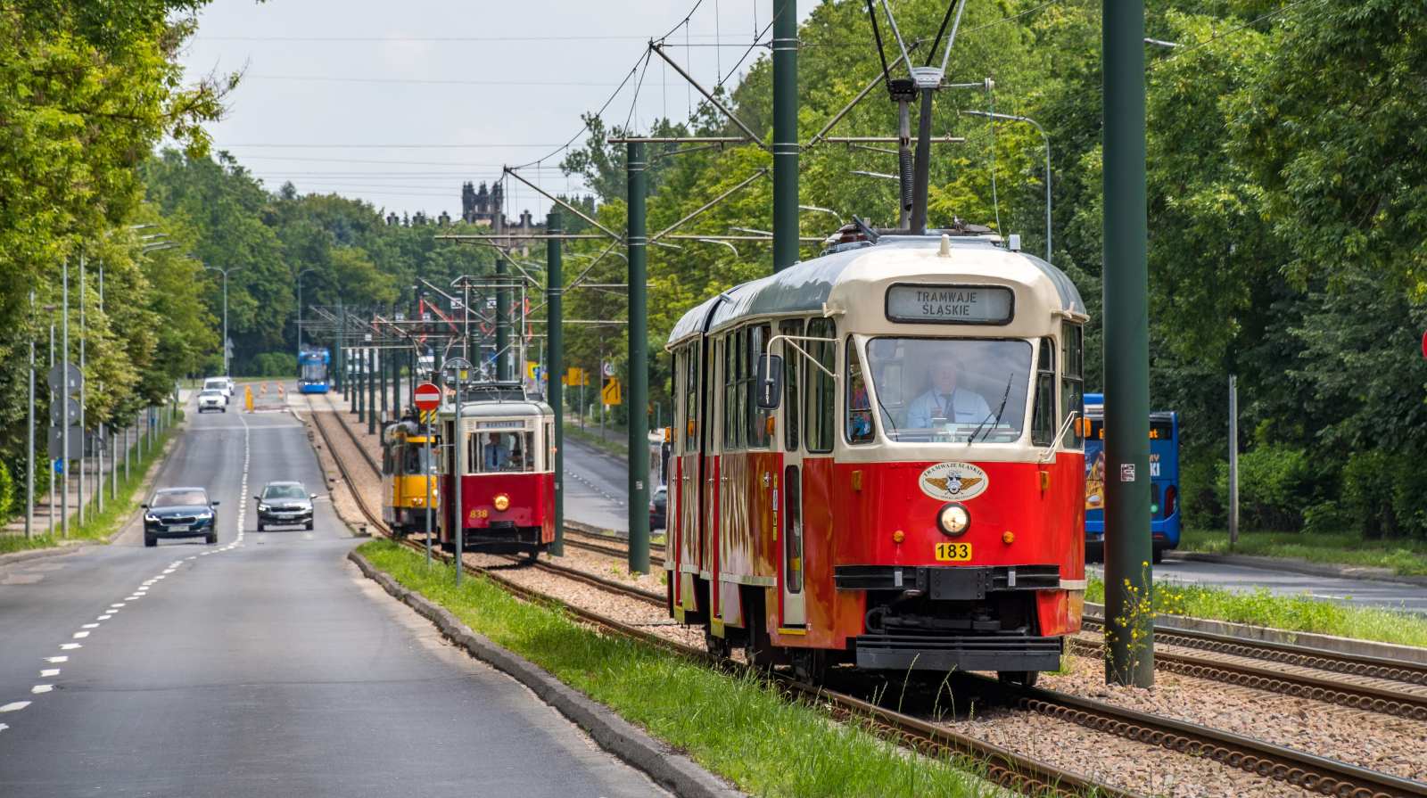 Kraków: Zabytkowe tramwaje i autobusy na trzech liniach KLM