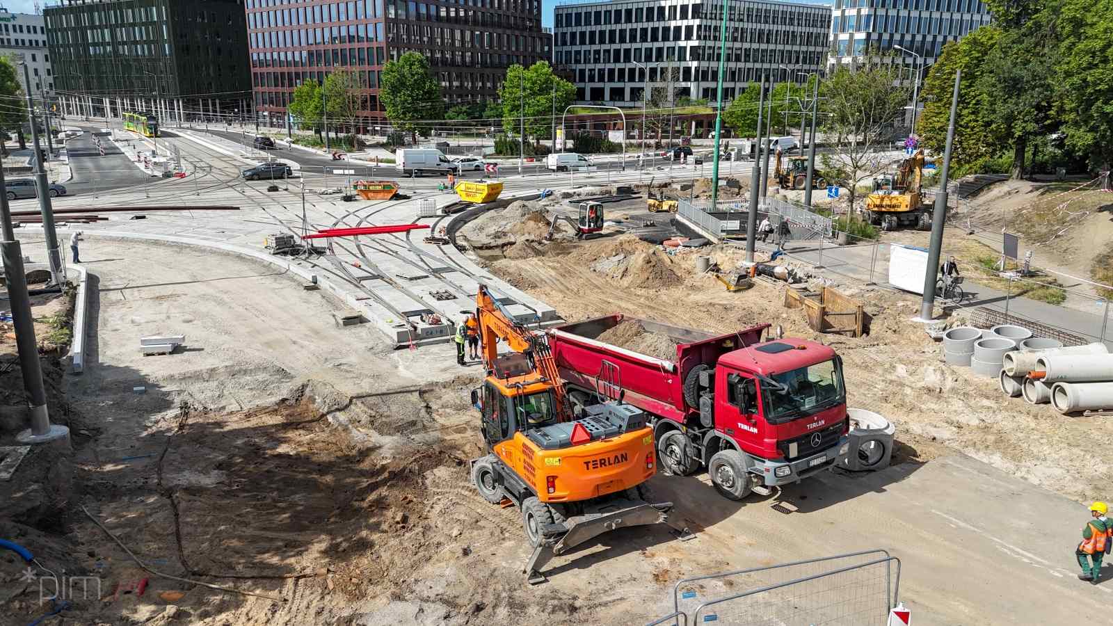 Poznań: Tramwaje szybciej wrócą na ul. Królowej Jadwigi