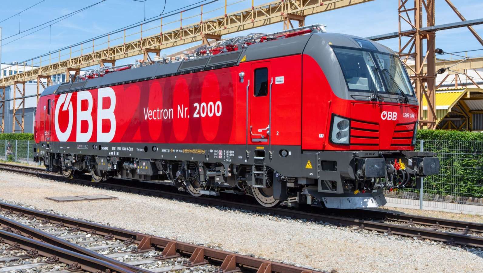 Siemens Mobility dostarczył 2000. lokomotywę Vectron – pojazd zasilił flotę ÖBB