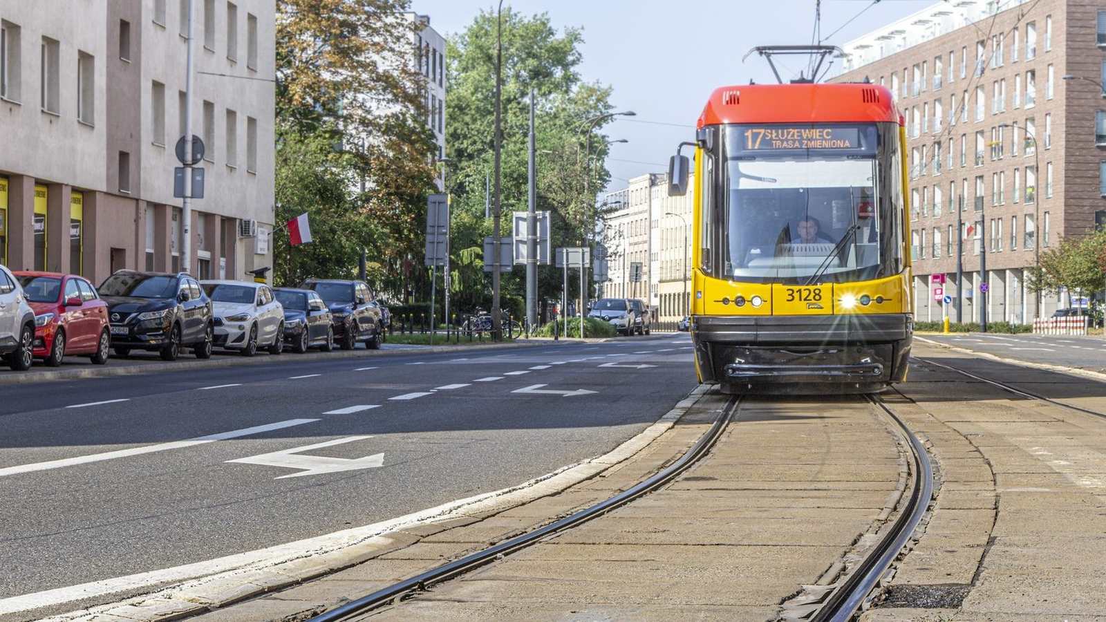 Trzy oferty w przetargu na dwukierunkowe tramwaje dla Warszawy